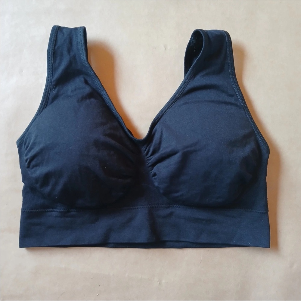 Sports Bra Large Seamless Black Top Athleisure Active Wear Workout Yoga Exercise